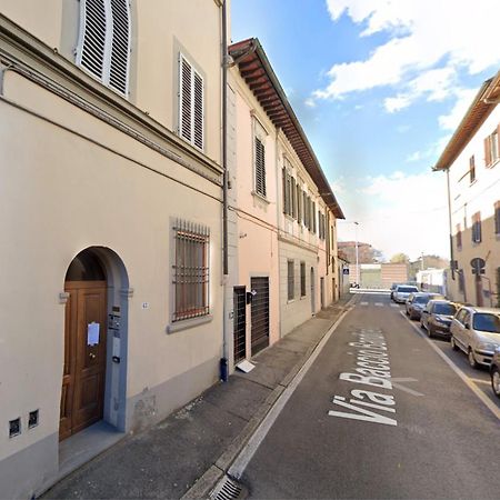 Indipendent Studio Apartment With Terrace - Parking Florence Exterior photo