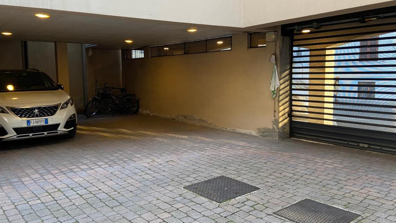 Studio Apartment With Terrace - Parking Florence Exterior photo