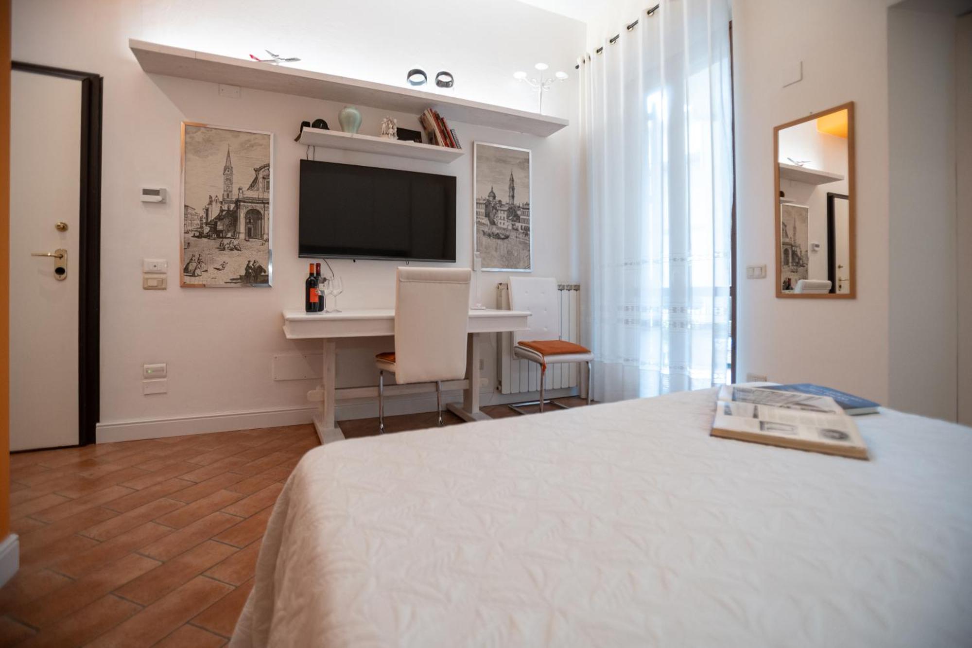 Indipendent Studio Apartment With Terrace - Parking Florence Exterior photo